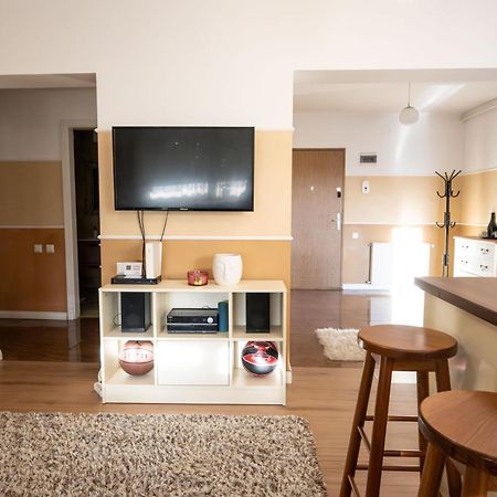 Chios Lake Apartament คลูจ-นาโปกา ภายนอก รูปภาพ